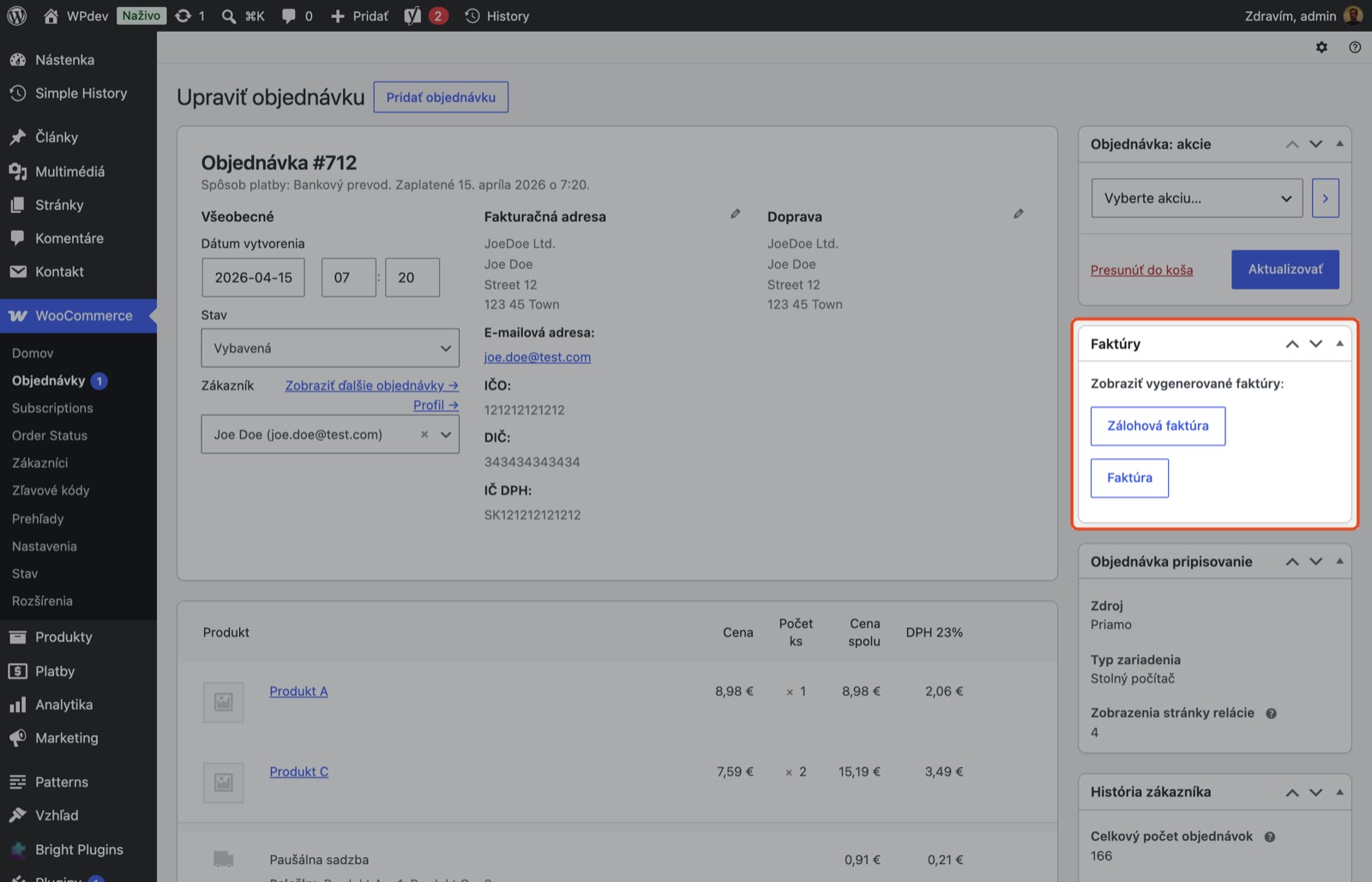 Detail objednávky vo WooCommerce s boxom Faktúry, v ktorom sú odkazy na zálohovú faktúru a faktúru zo SuperFaktúry